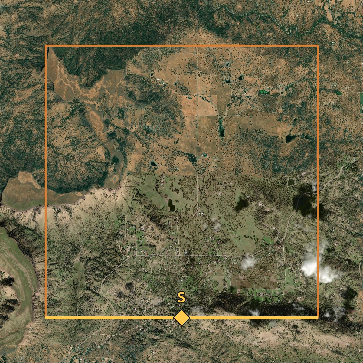 Plain satellite view of the dry gorge and its narrow south outlet, the kind of map view you would pull up before surveying a dam.